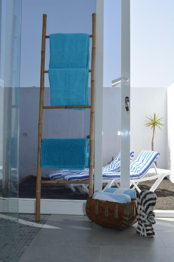 Apartamento Las Palmeras Nazaret Exteriör bild